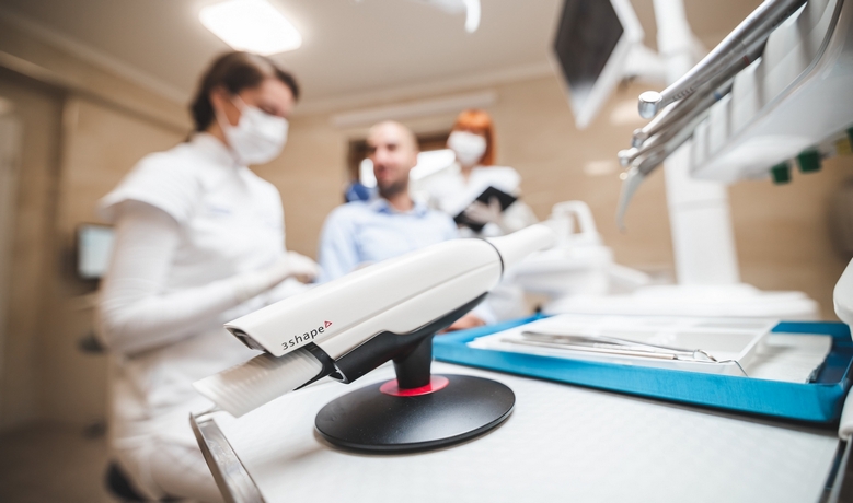 Vorteile der digitalen Technologie in unserer Zahnklinik – Teil 1: Die Abdrucknahme